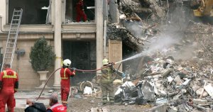 İran, Trump ile Müzakere İddialarını Reddettikten Sonra İsrail'e Yeni Füze Dalgası Fırlattı