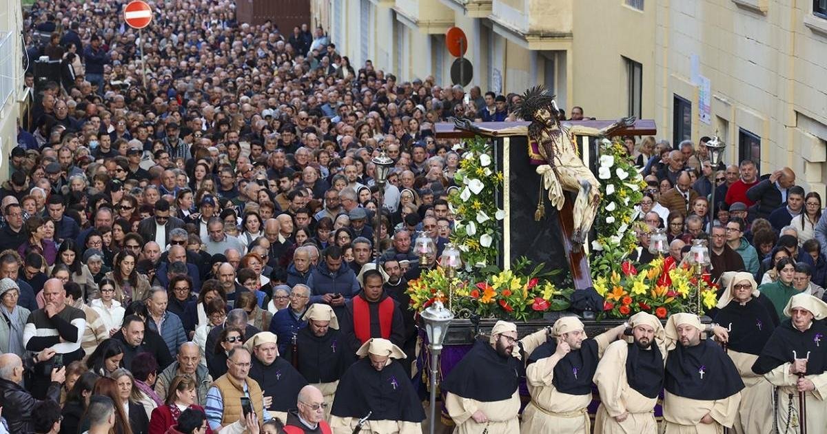 Valletta'da Kutsal Cuma İbadeti ve Gelenekleri