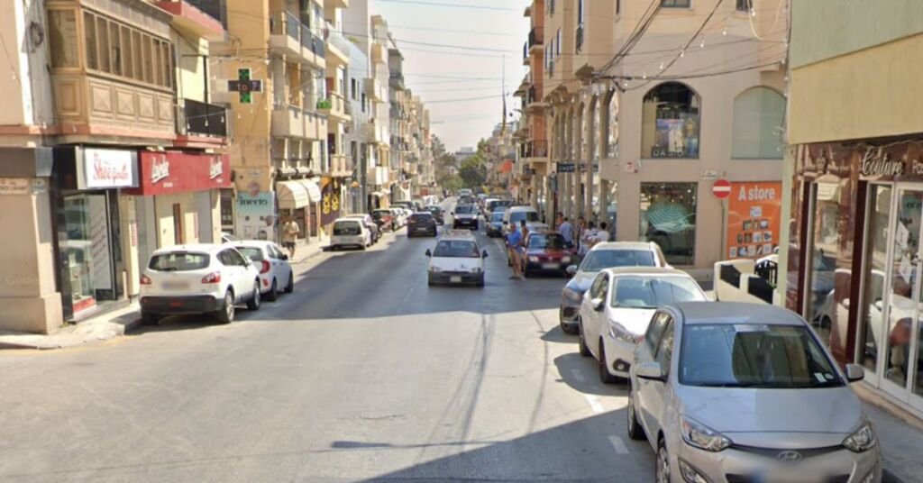 İki Kişi 31 Paket Eroin ve 6.000 Euro Nakit Para ile Yakalandı