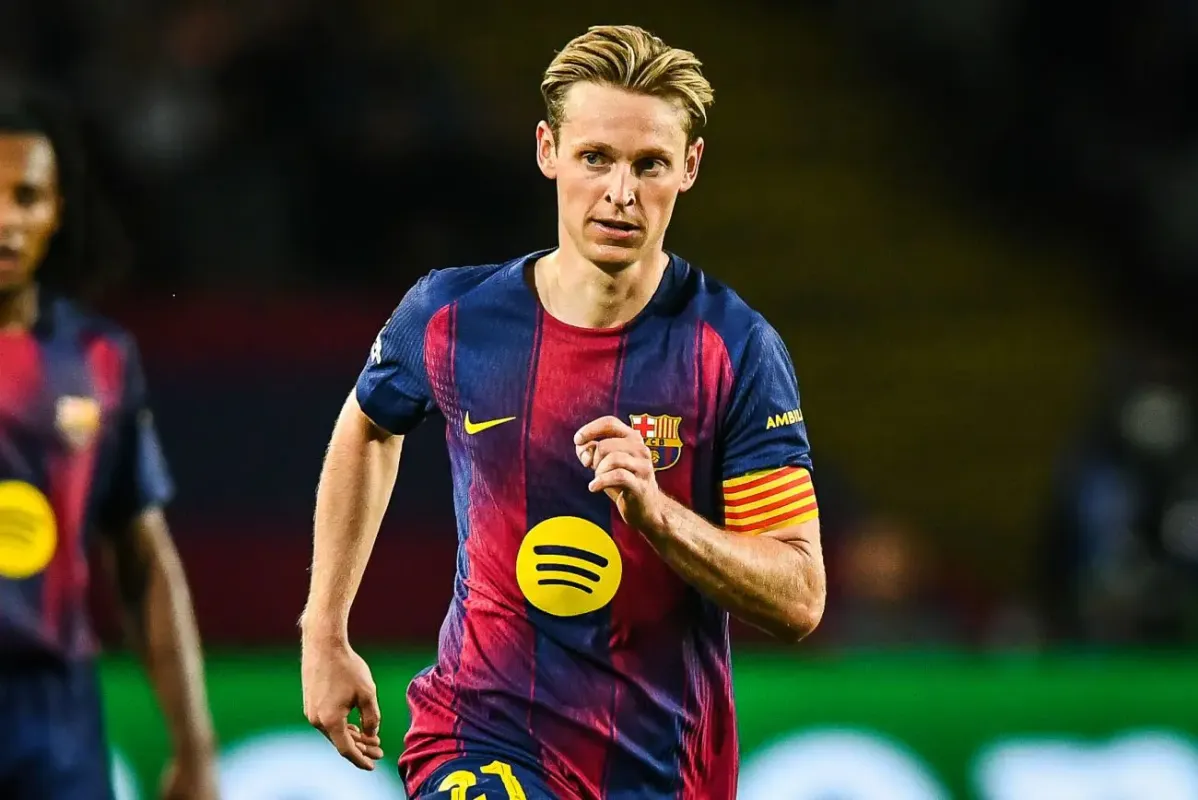 Barcelona'nın De Jong'u Sakatlık Nedeniyle En Az Beş Hafta Sahalardan Uzak Kalacak