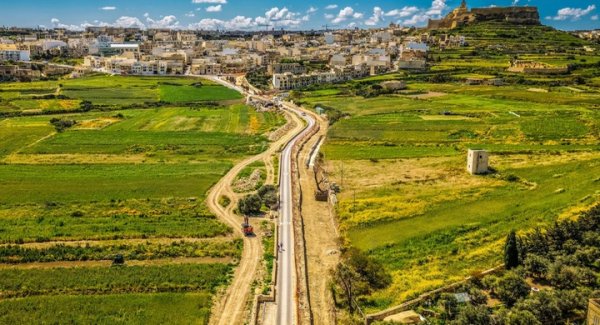 Marsalforn Yolu projesinin yüzde 60'ı tamamlandı