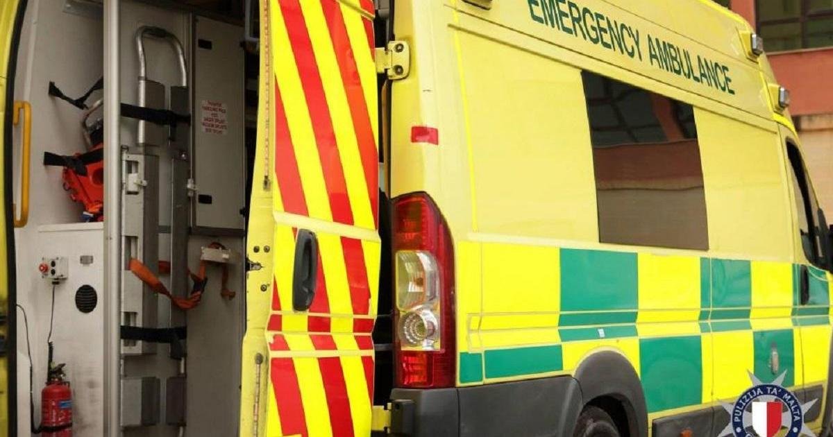 Paceville'de kavgada bir kişi boynundan bıçaklandı