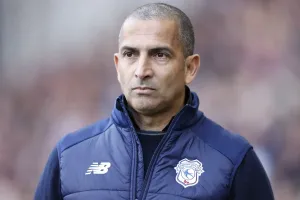Tunus, Lamouchi'yi Gönderdi, Yerine Renard'ı Atadı