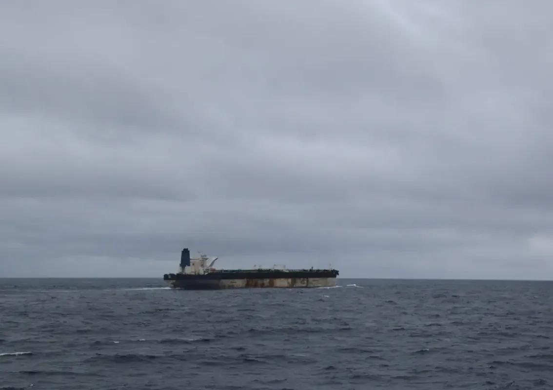 İtalya, Akdeniz'de Sürüklenen Rus Tankerinin İzlenmesinde Malta'ya İş Birliği Güvencesi Verdi