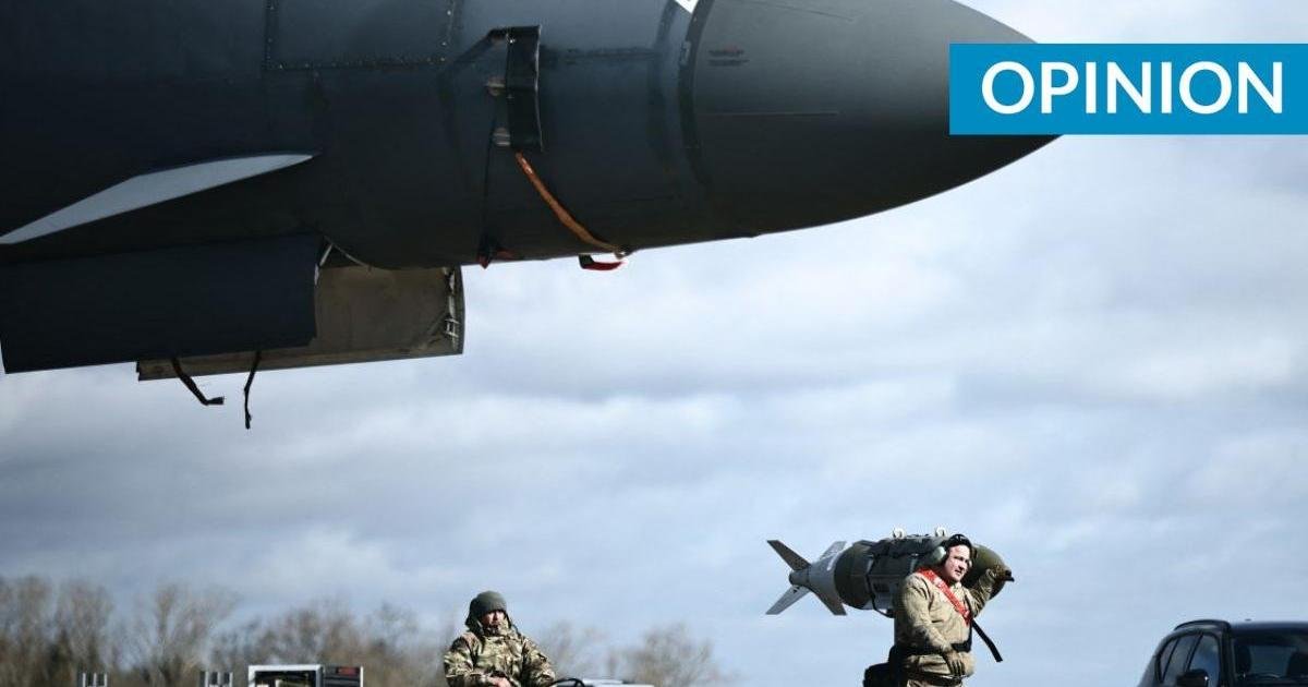 Tarih, bu küresel gözdağı oyununda kimin önce geri adım atacağını bize anlatıyor