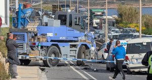 Dört Araçlı Zincirleme Kazada Bir Kişi Hastaneye Kaldırıldı