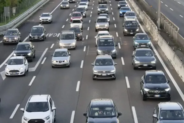 Malta'da Özel Araç Sayısını Azaltmak İçin Yeni Program: Ehliyetini Teslim Edene 25.000 Euro Teşvik