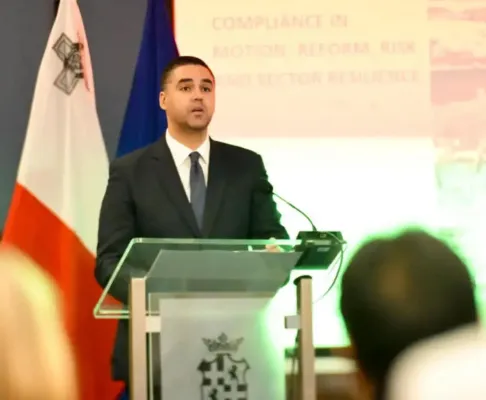 Malta, Rusya'nın Gölge Filosuna Karşı Daha Sıkı Önlem Alınması Çağrısında Bulundu