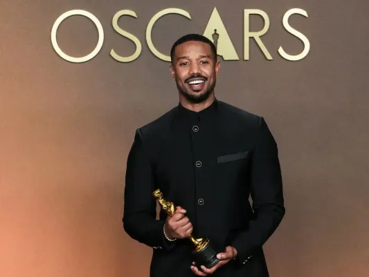Bournemouth, Michael B. Jordan'ın Oscar Ödülünü Kutladı: "Cherries Ailesi İçin Gurur Günü"
