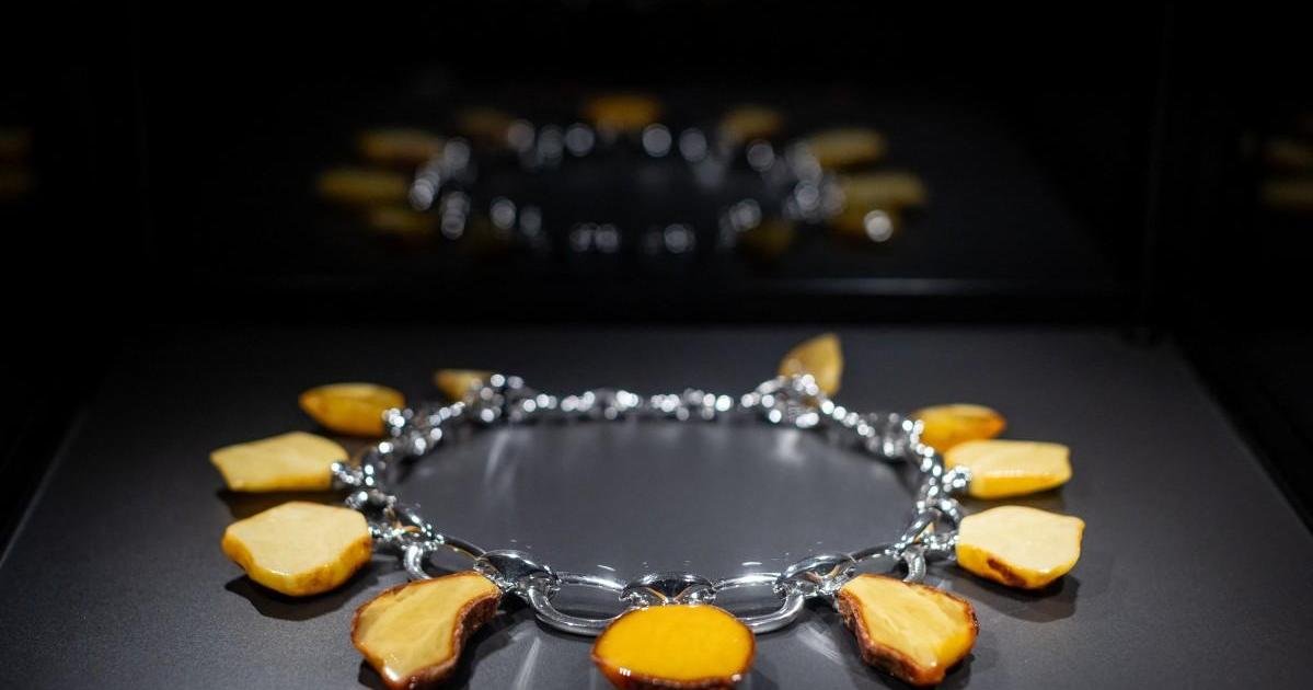 Polonyalı tasarımcılar kadim kehribara modern bir dokunuş katıyor