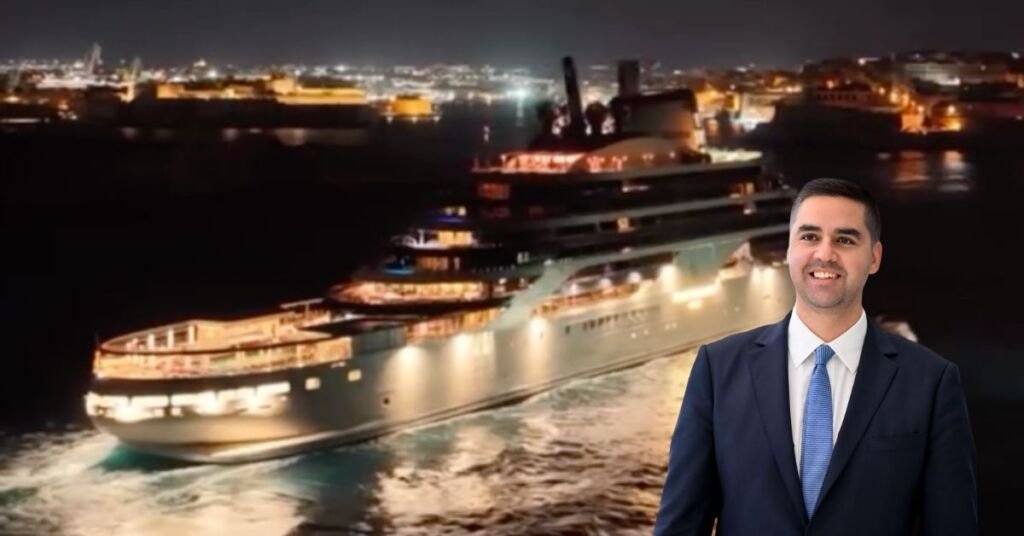Dışişleri Bakanı Ian Borg, Dünyanın En Lüks Yatlarından Birini Malta'da Karşıladı