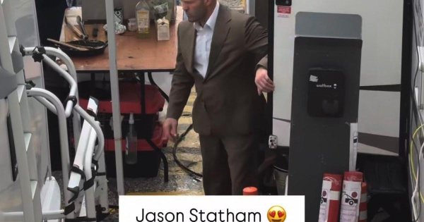 Jason Statham, Valletta'da Guy Ritchie'nin yeni projesinin çekimlerinde görüntülendi