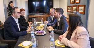 PN Lideri Alex Borg, Malta Kızılhaç Derneği Genel Merkezini Ziyaret Etti