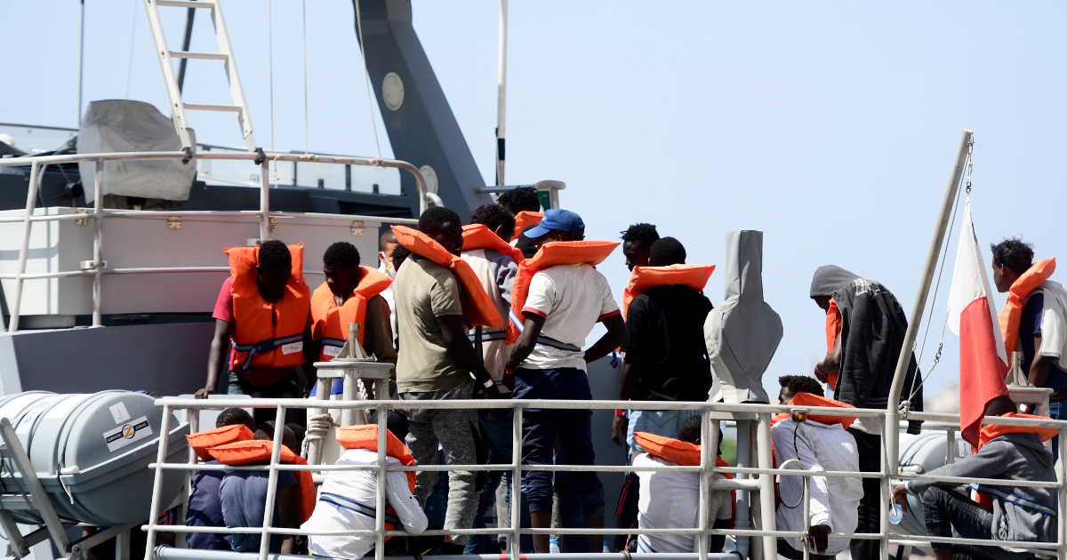 AB Parlamentosu Göçmen 'Geri Gönderim Merkezleri' Önünü Açmaya Hazırlanıyor