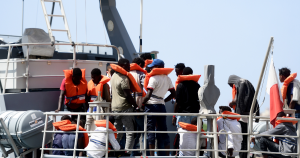 AB Parlamentosu Göçmen 'Geri Gönderim Merkezleri' Önünü Açmaya Hazırlanıyor