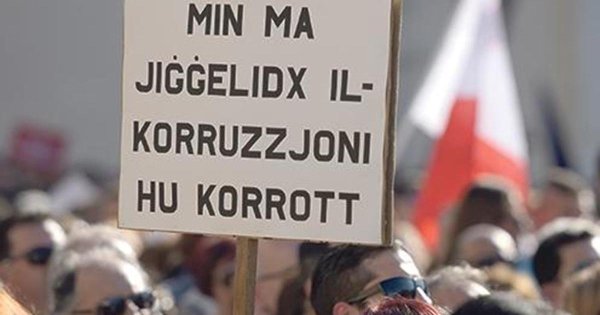 Yolsuzlukla Mücadele Komisyonu 'Kamu Kaynaklarını Boşa Harcıyor'