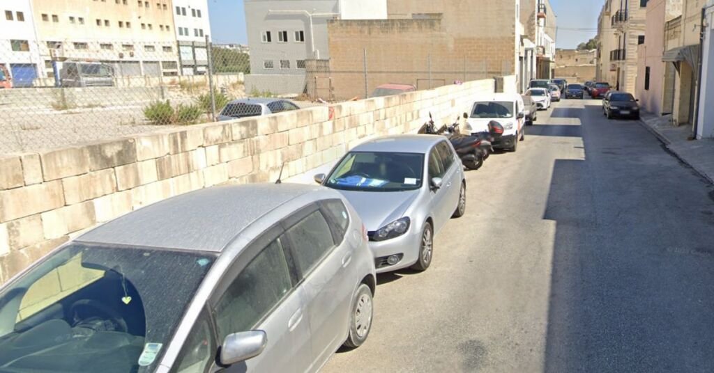 'Ta' Dirjanu' Taksi Şirketi Garaj İnşaatı İçin Son Tarihi Kaçırdı