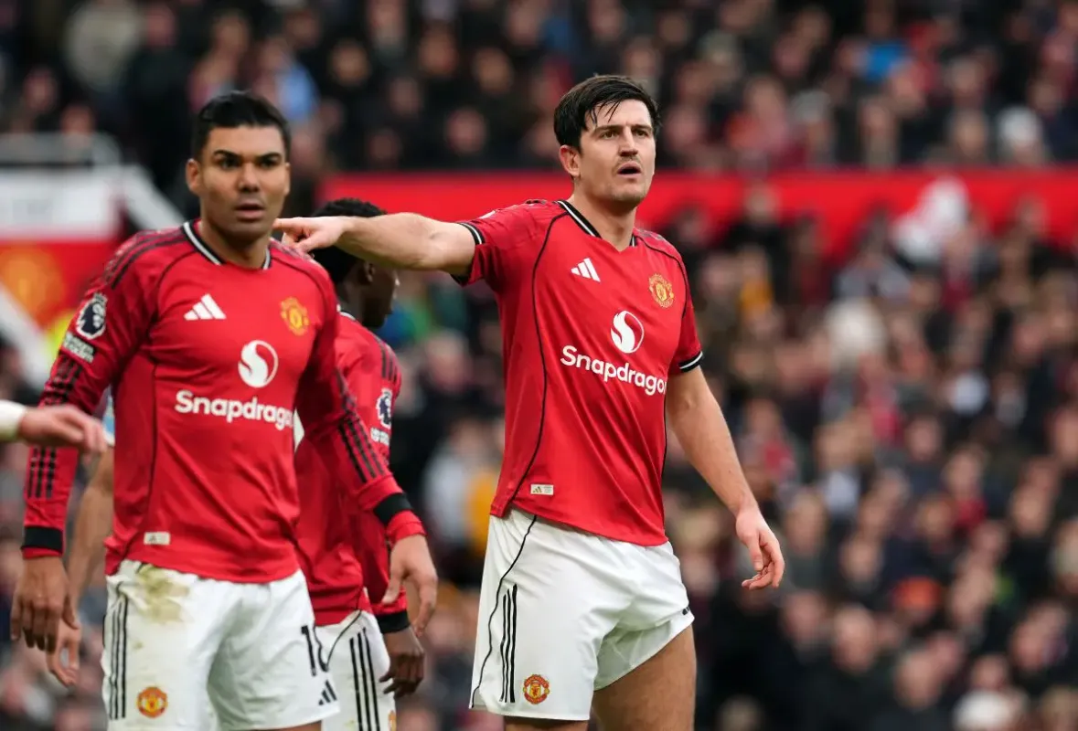 Maguire Kış Transfer Döneminde Manchester United'dan Ayrılmayacak