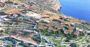 Żurrieq'teki Koruma Altındaki Kayalıklara Turist Bungalov Kompleksi Onayı Verildi