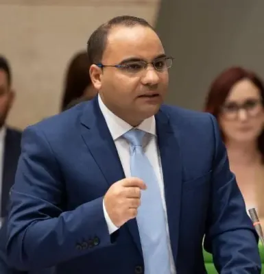 Malta'da Enerji Sübvansiyonları Bütçeyi Aşabilir: Hükümet 100 Milyon Euro Ek Harcama Bekliyor