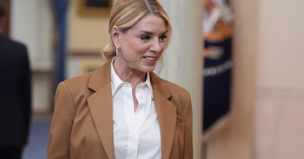 Trump, ABD Başsavcısı Pam Bondi'yi görevden aldı