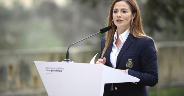 Malta belirsizlik ortamında yeni kısa vadeli doğalgaz anlaşması arıyor
