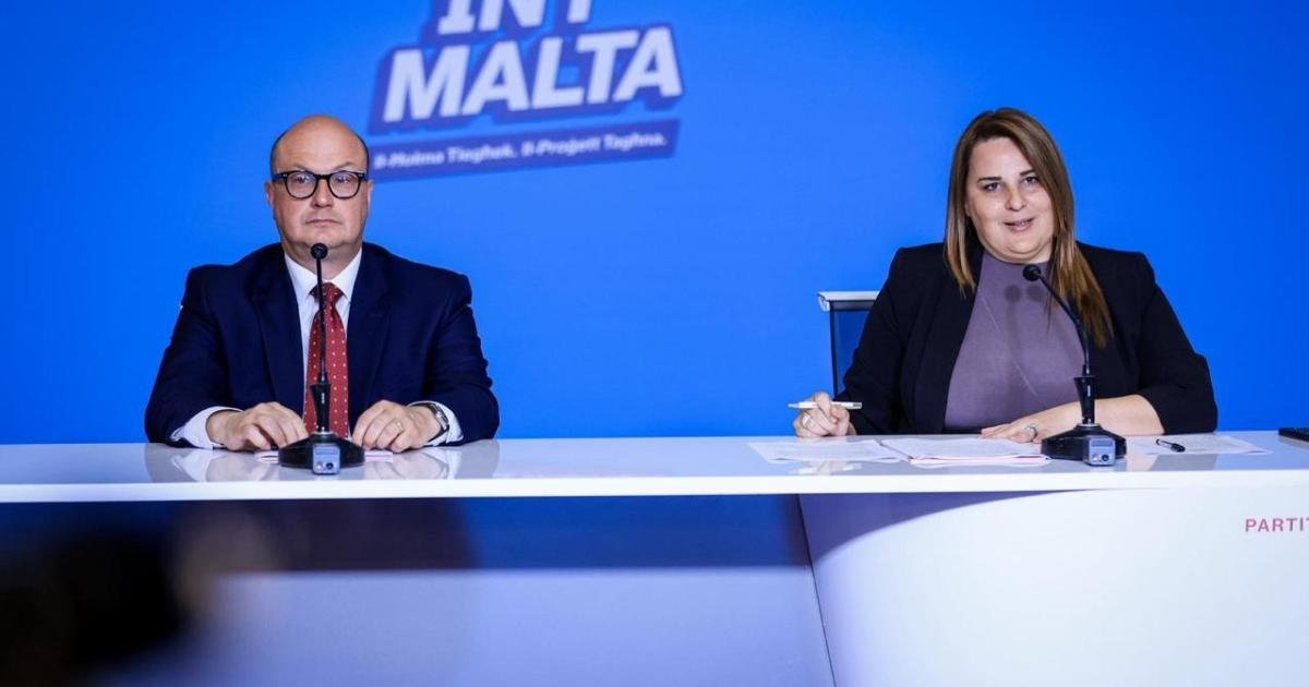 İşçi Partisi Kendisini Tek Güvenilir Seçenek Olarak Sunuyor
