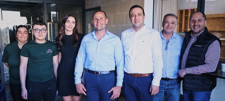 Başbakan Robert Abela Gozo Cottage Tesislerini Ziyaret Etti