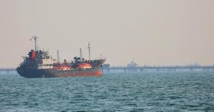 İran, ABD Deniz Ablukası Sürdükçe Hürmüz Boğazı'nı Açmayacağını Bildirdi