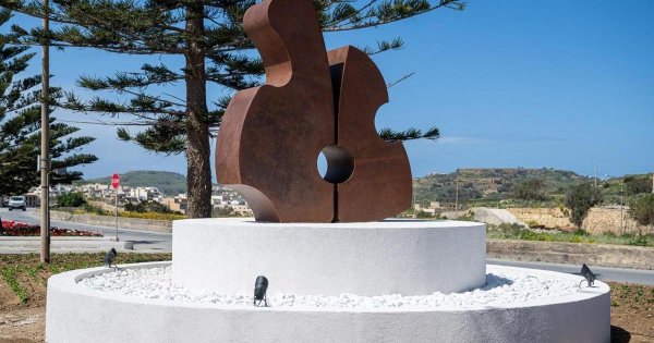 Xewkija'da Ġgantija Tapınağından Esinlenen Anıt Açıldı