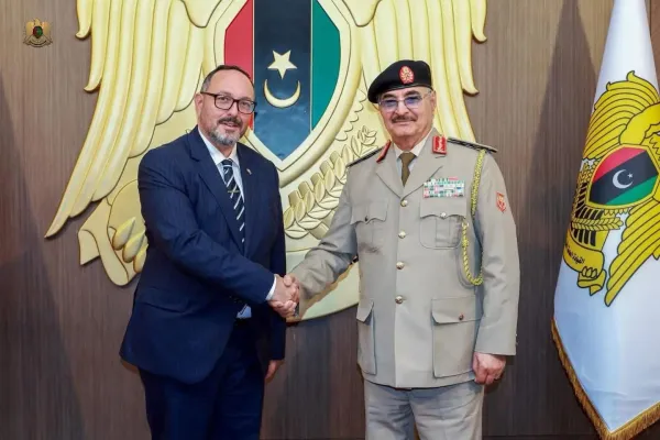 Malta Büyükelçisi Haftar ile Libya İşbirliğini Güçlendirmek İçin Görüştü