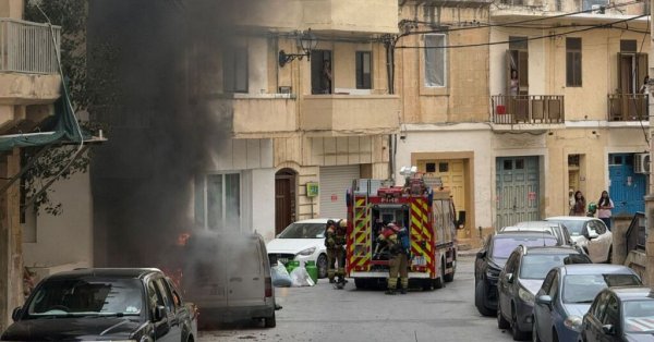 Msida'da Garaj Yangını: 35 Yaşındaki Adam Hayatını Kaybetme Riskiyle Karşı Karşıya