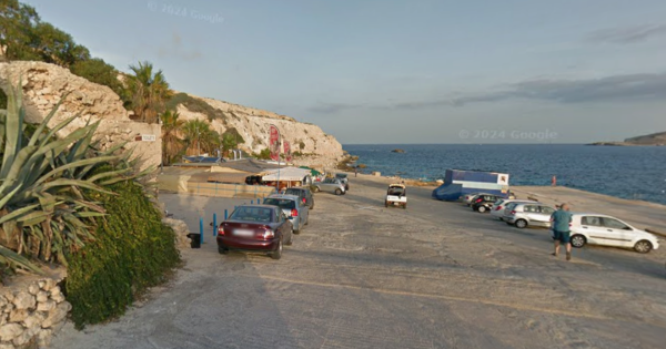 Ħondoq'taki Popüler Büfeye İmar İhlali Bildirimi Gönderildi