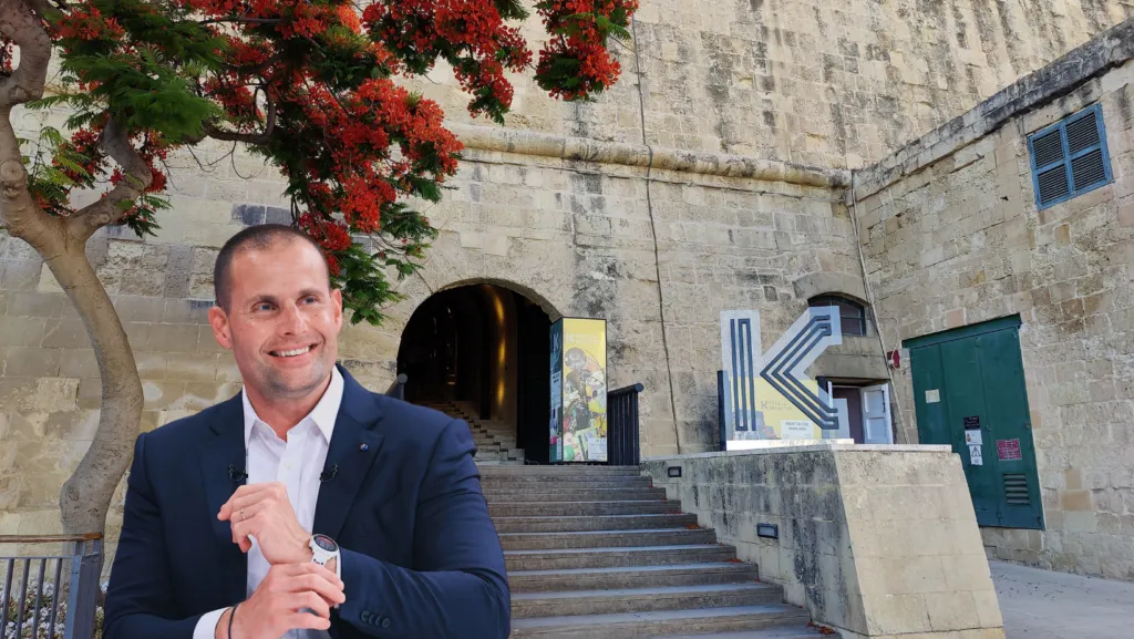 İşçi Partisi Gençlik Kolu 'Başbakana Fikrini Söyle' Etkinliği Düzenliyor