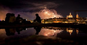 Valletta Semalarını Havai Fişekler Aydınlattı
