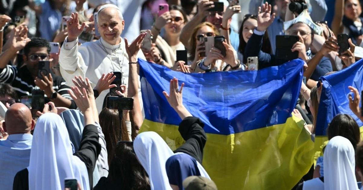 Papa Leo XIV savaş çıkaranları 'barışı seçmeye' çağırdı