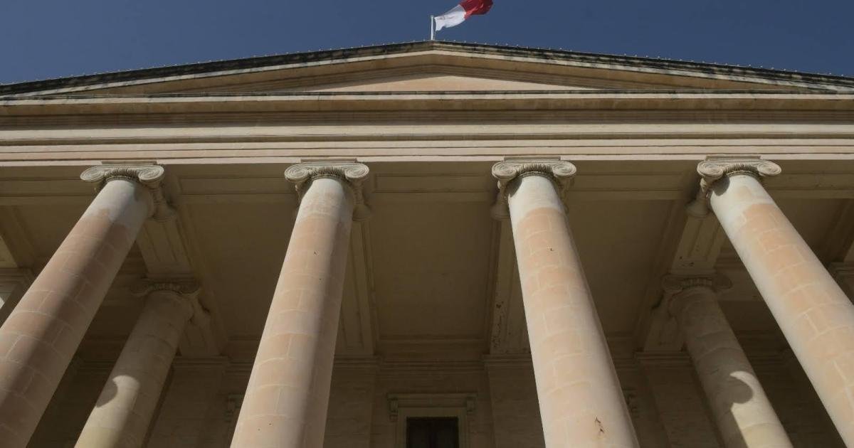 Msida'da bir erkek, anne ve babasını tehdit etmekle suçlanıyor