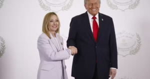 Trump, İtalya Başbakanı Meloni'nin İran Savaşında 'Cesaret Eksikliği' Gösterdiğini Söyledi