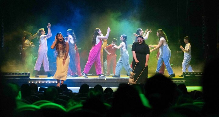 BOV Çalışanlarının Çocukları TOI TOI'nin 'Film Sihiri' Gösterisinin Tadını Çıkardı