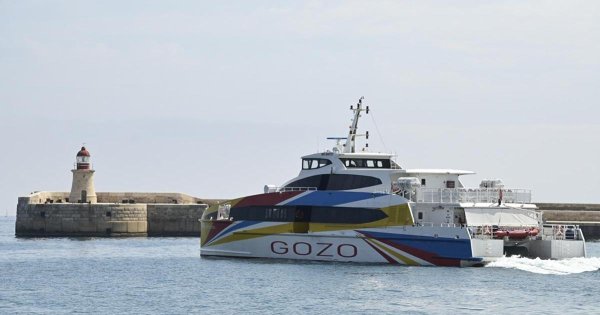 Hızlı Feribot Yolcuları Artık Kalkıştan 30 Dakika Önce Rezervasyon Yapabilecek
