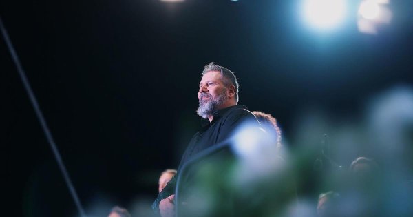 Müzisyen ve Malta Filarmoni Orkestrası yöneticisi Aurelio Belli 49 yaşında hayatını kaybetti