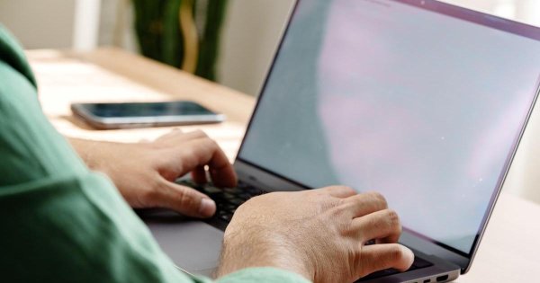 Servizz.gov İçin Kişiselleştirilmiş Yeni Web Portalı Devreye Girecek