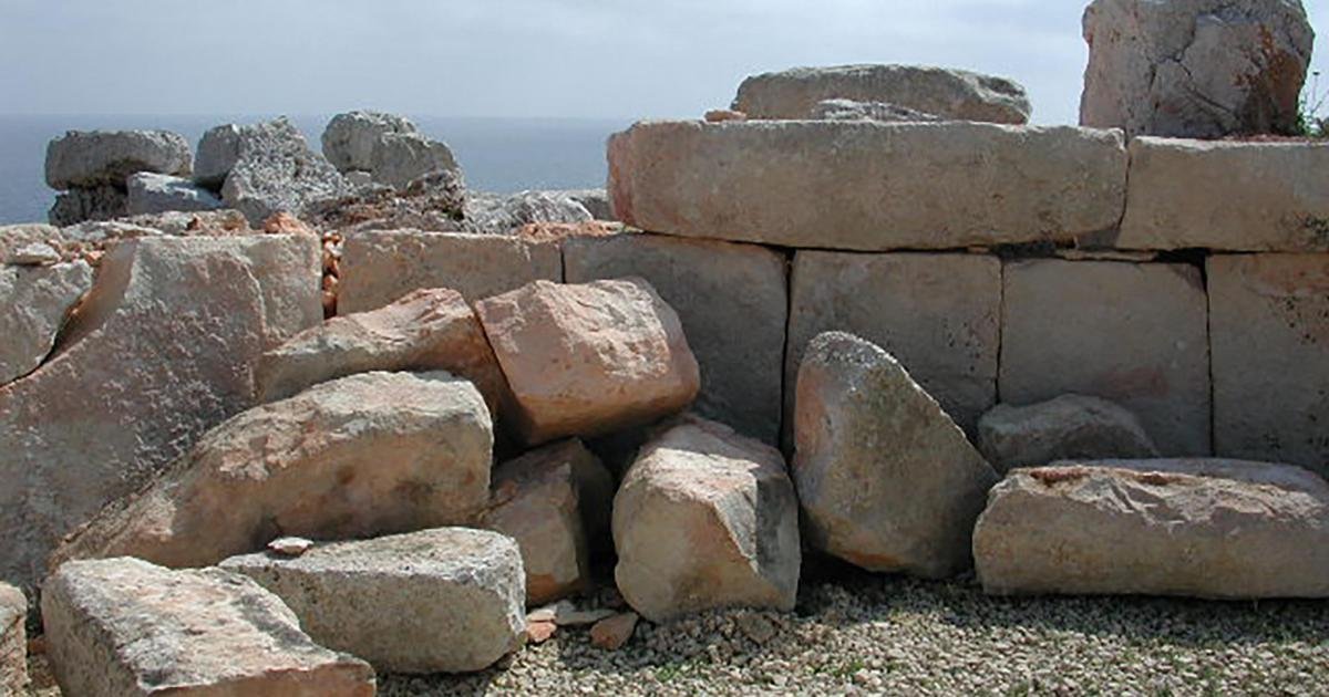 'Gözyaşlarımı tutamadım': Vandallarin Mnajdra megalitlerini yıktığı gece