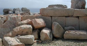 'Gözyaşlarımı tutamadım': Vandallarin Mnajdra megalitlerini yıktığı gece