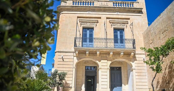 Attard'da Tarihi Bina Sanat Galerisine Dönüştürüldü