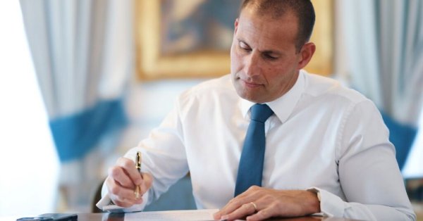 Robert Abela Yaklaşan Seçim Öncesinde Kişisel Mesaj Paylaştı