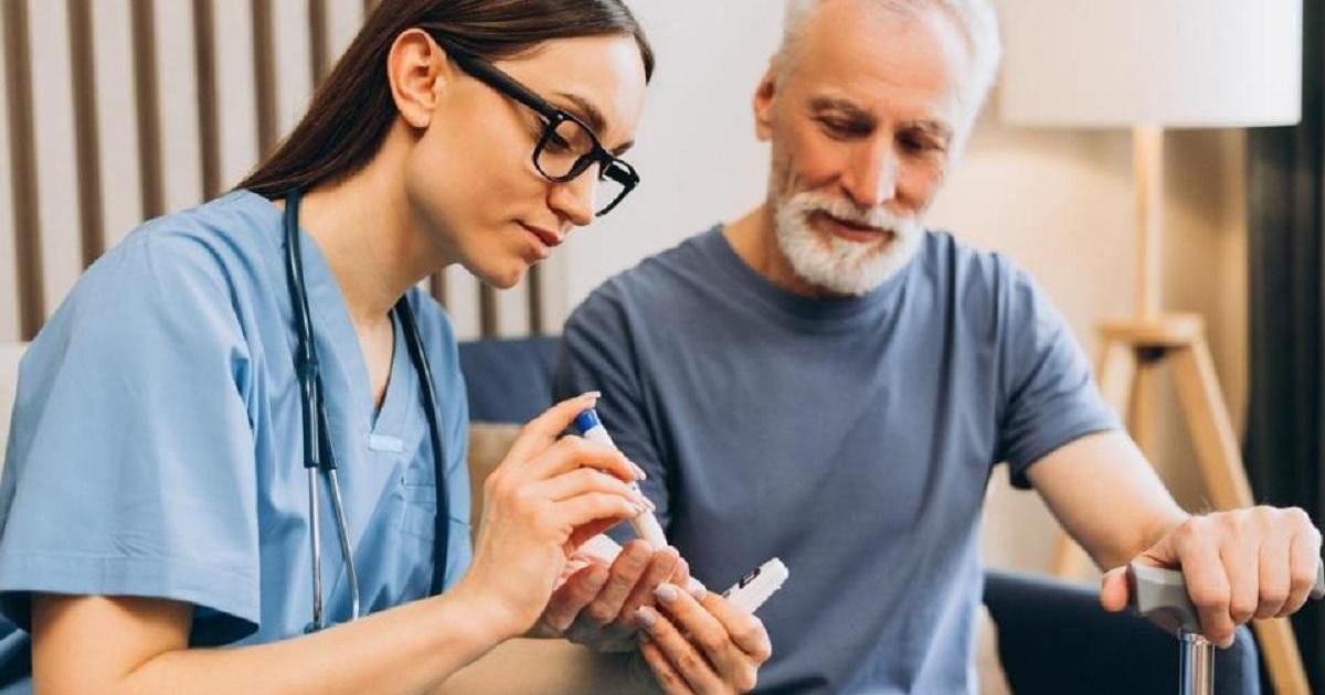 Akademisyenler Uyardı: Yaşlılar Yaşam Vasiyetnamesi Hazırlarken 'Gizli Baskıdan' Korunmalı