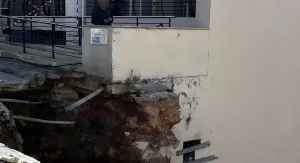 Xemxija'da Çöken Yolun Onarımı İki Ay Sürecek