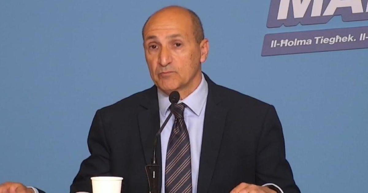 Chris Fearne: PN'nin sağlık planları bizi yirmi yıl geriye götürür