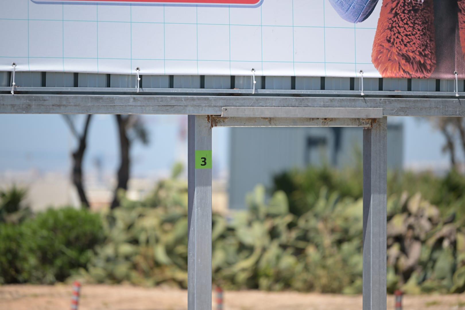 Yeşil çıkartmalı pano sayısı sarıya kıyasla çok daha azdı. Fotoğraf: Matthew Mirabelli.